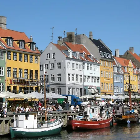 Holiday home Townhouse - 3 Floors - 2 Bathrooms By Daniel&jacob's