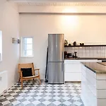 Townhouse - 3 Floors - 2 Bathrooms By Daniel&jacob's Копенгаген