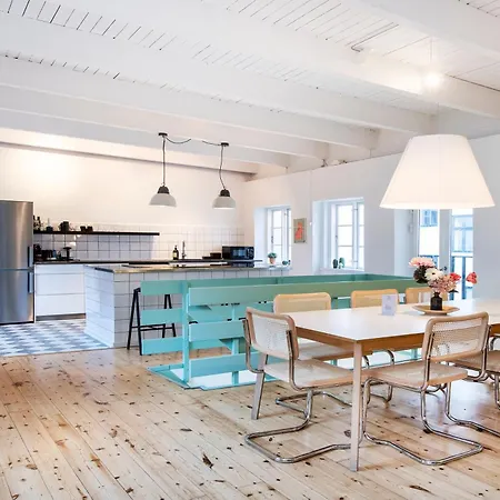 The Townhouse By Daniel&jacob's Holiday home *
